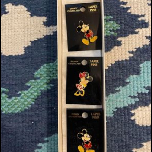 Disney Vintage lapel pin set for sale! - Picture 5 of 5